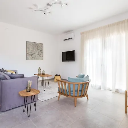 Villa Korina Tria Monastiria